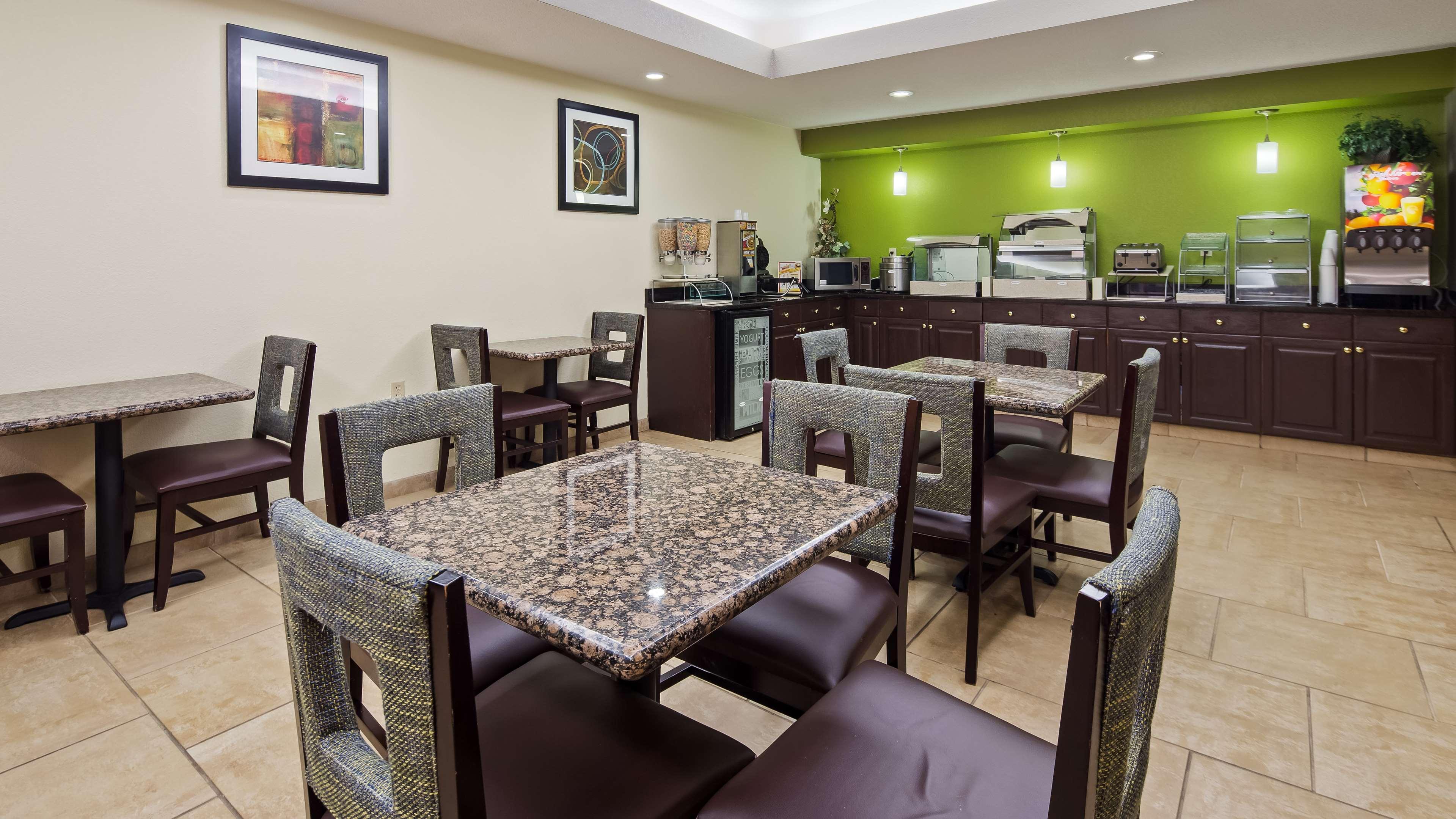 Best Western Lake Cumberland Inn Monticello Экстерьер фото